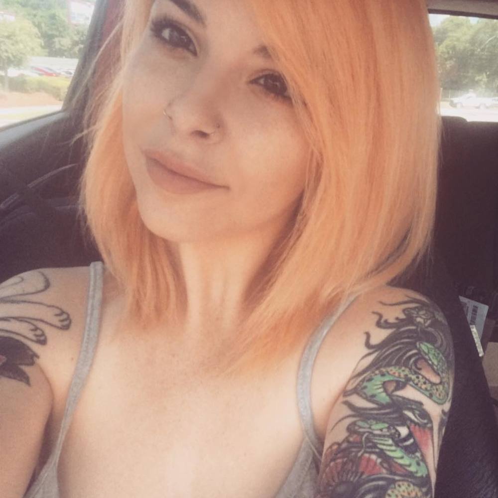 Meet your Posher, Cassie